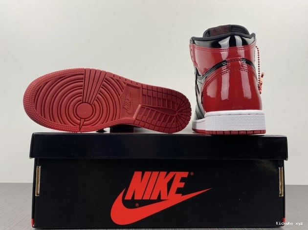 555088-063 OG Bred Air 1 Jordan Patent High 0704